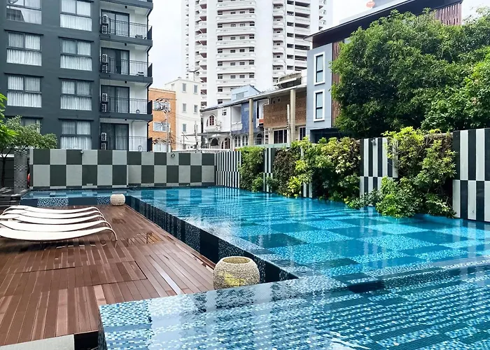 Apartment Near Bts - Large 49 Sqm - Pool And Gym *