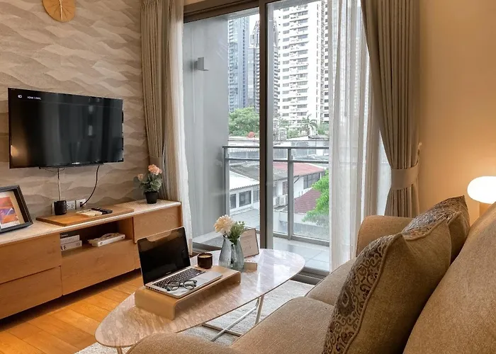 Near Bts - Large 49 Sqm - Pool And Gym Apartment Bangkok